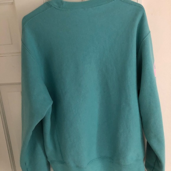 Uni- sex Champion Script Logo Crewneck Sweatshirt - Picture 4 of 4